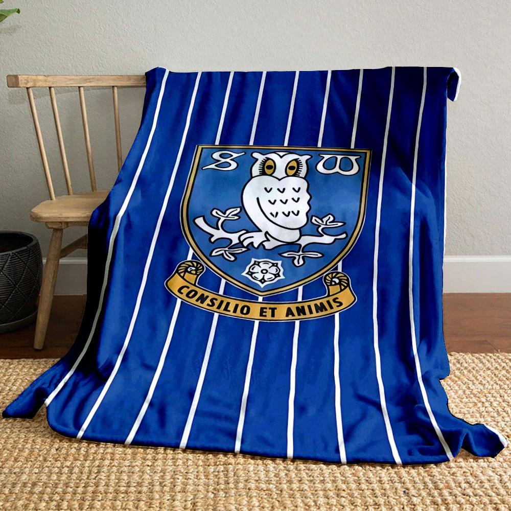 Blue Owl Emblem with Latin Motto Design print blanket soft and cozy perfect for the living room bed sofa or a nap,gift
