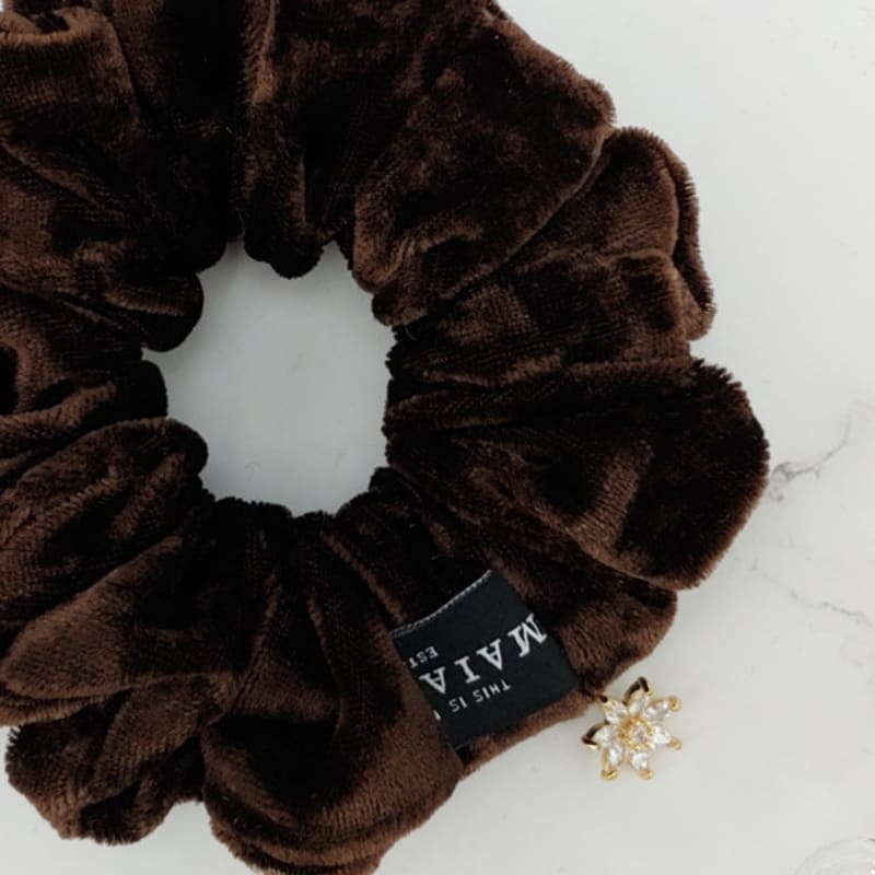 MAIA Velvet Crystal Gopchang Shushu-Brown