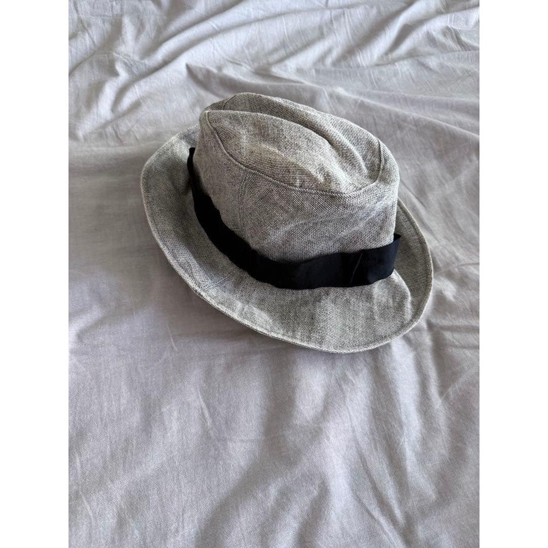 Used gray linen hat