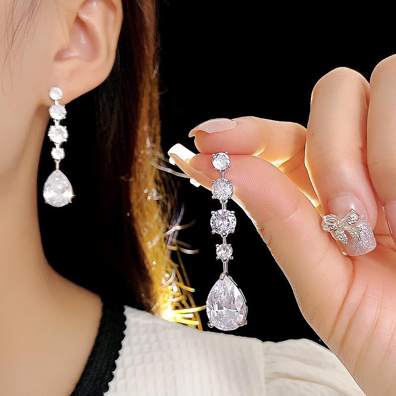 French Luxury Zircon Dangle Earrings - High-End, Sparkly, Geometric Tassel Design