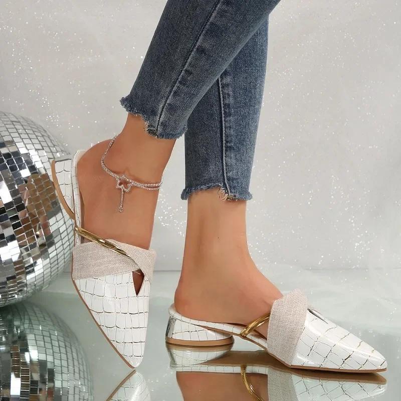 

Fashion Slippers Women 2025 High Quality Closed Toe Comfortable and Elegant Ladies Shoes Fashion Color Matching Daily Plus Size Slippers 35