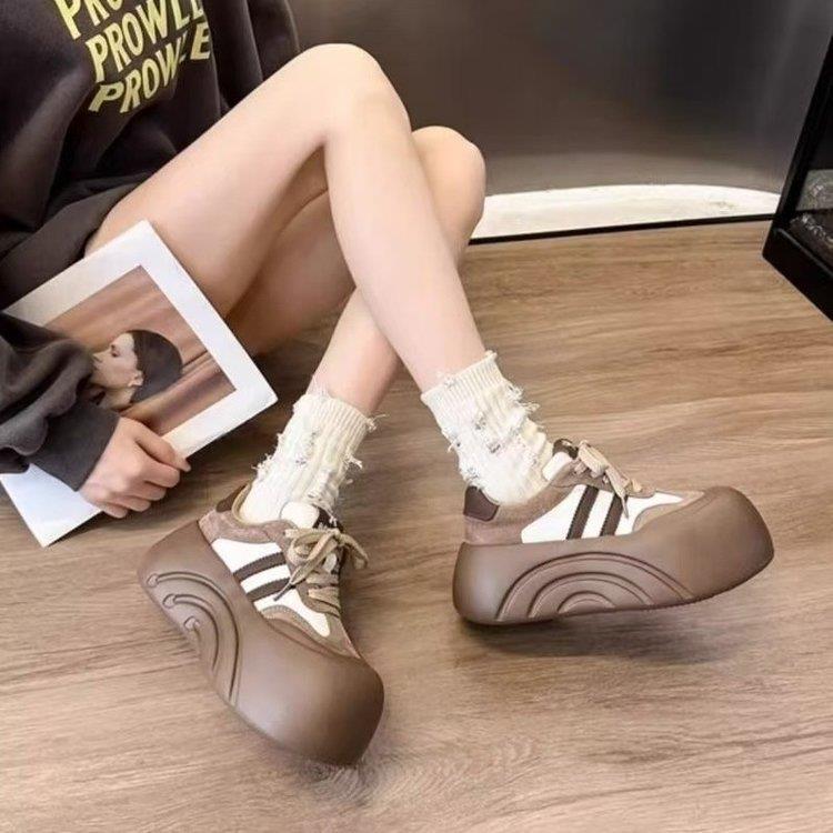 

Платформенные туфли-хлебушки женские ретро повседневные увеличивающие рост кеды спортивные белые туфли 40