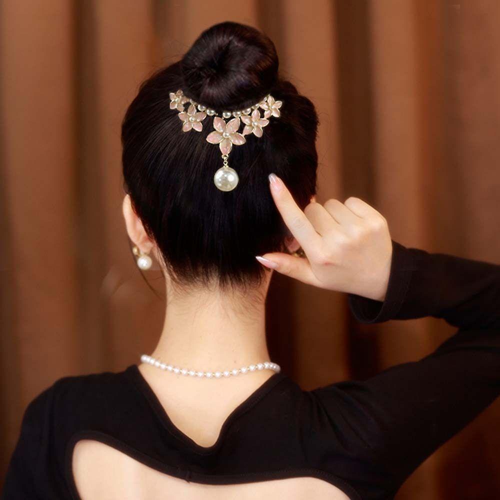 Flower Women Hair Claw Butterfly Pearl Hair Clip Hair Bun Fixed Clip Korean Style Ponytail Buckle