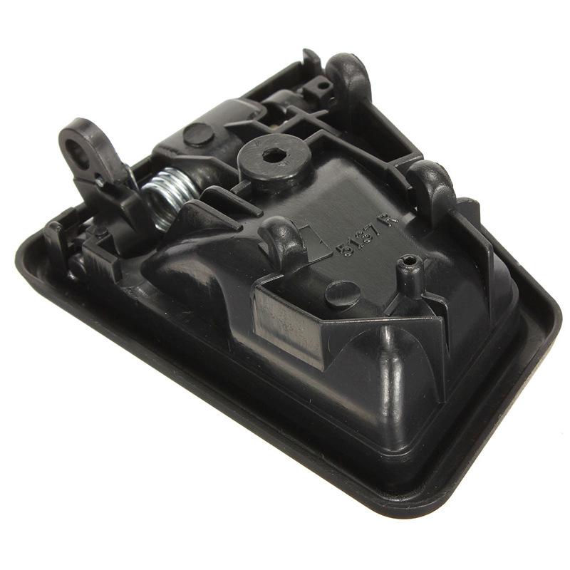 Suzuki Vitara '88-'99 Svart Interiør Dørhåndtak foran (Venstre høyre) 8311056B01