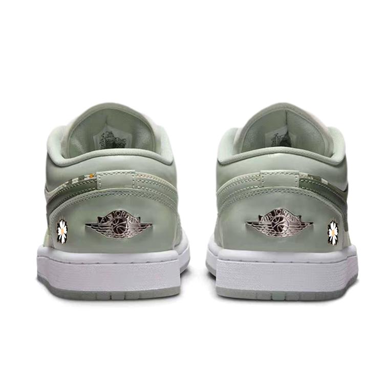 Jordan Air Jordan 1 Fashion Low top Vintage Basketball Shoes Women's Green HF4078-100(Team366-)