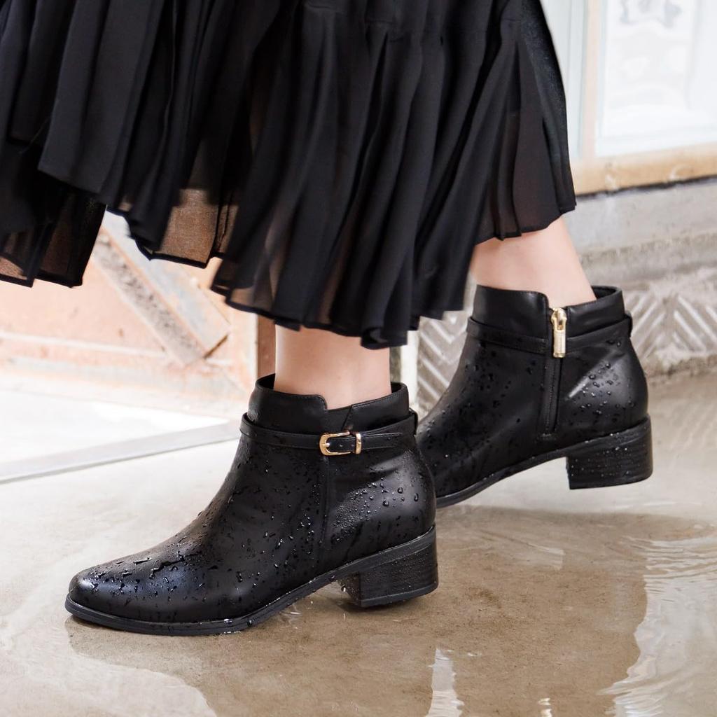 Himiko Rain 230 Water-Resistant Belt-Design Boots/634401/Black