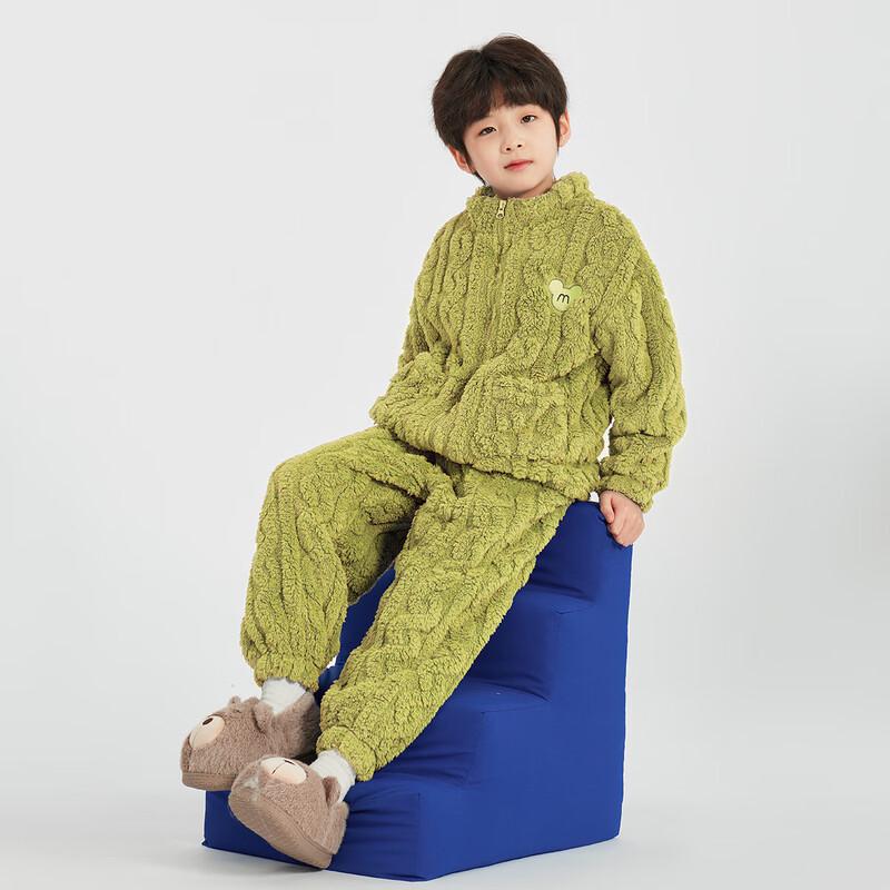 Duoduojia Boys' Bear Embroidery Fleece Loungewear Set