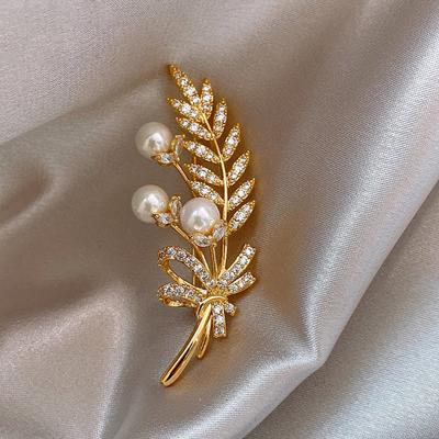 Weizenohr-Perlenbrosche, luxuriöse High-End-Damen-Brosche, Anti-Licht-Design, Sinn für Nischenanzug, Kleidungszubehör