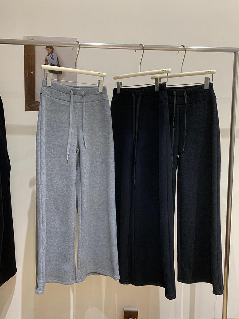 2025 Winter Korean High-Waisted Micro-Flare Pants: Versatile, Loose, Age-Reducing Women's Straight-Leg Trousers