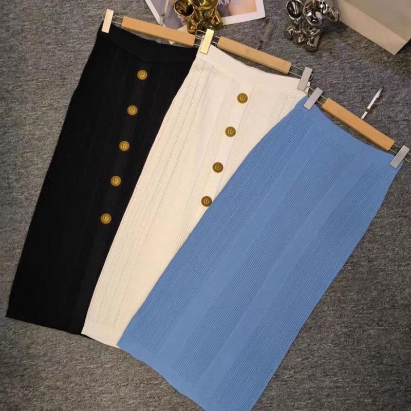 2025 Spring/Summer Socialite Knit Set: Round Neck Top & Metal Buckle Midi Skirt