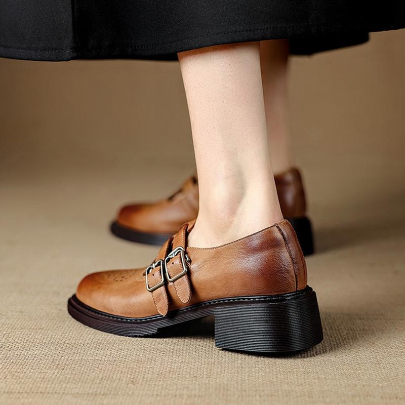 Mode NY Höst/Vår Dam Loafers Äkta Läder Skor Dam Rund Tå Tjock Klack Skor Snidad Spänne Dam Pumps Vardagsskor