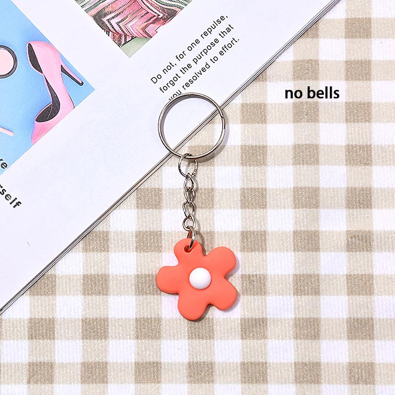 Koreański mały cukierkowy kwiat brelok dla kobiet dziewczyna dzwonek breloczek kluczyk do samochodu torba na łańcuszku wisiorek z zawieszką biżuteria na imprezę