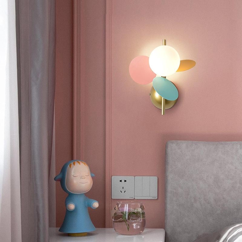 Modern Light Luxury Flower Shape Wall Lamp Nordic Room Decor Atmosphere Bedside Bedroom Board Wall Lights LED Glass Lamp