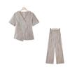 Stilvolles Sommer-Zweiteiler-Set: Kurzärmeliges Oberteil & Weitbeinige Hose für Frauen mittleren und höheren Alters