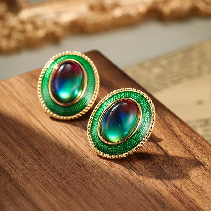 SUYU Zircon Geometry Oval Vintage Earrings Elegant New Water Color Crystal Personalized Classic Women's Earrings