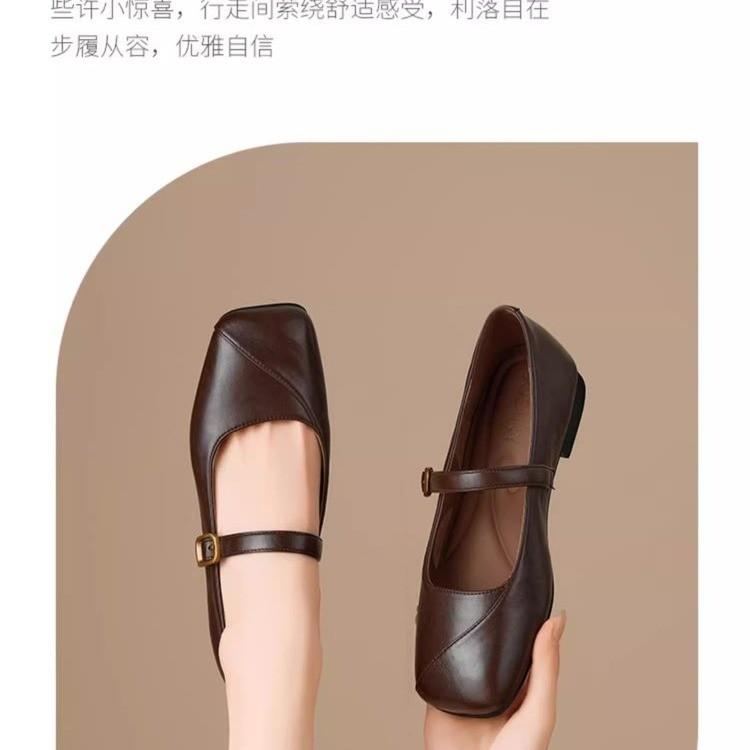 

Мода 2025 Весна Новые Ретро Женские Балетки на Плоской Подошве Модные Кроссовки Квадратный Носок Женские Повседневные Мэри Джейн Слингбэки Дизайнерская Обувь 40 коричневый