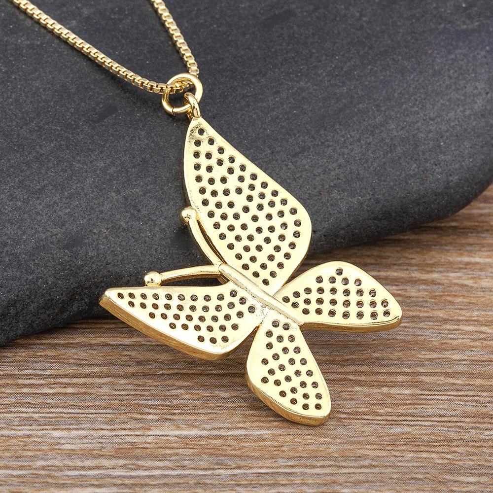 A zircon lucky butterfly pendant necklace for women crystal inlaid shiny temperament jewelry party gift