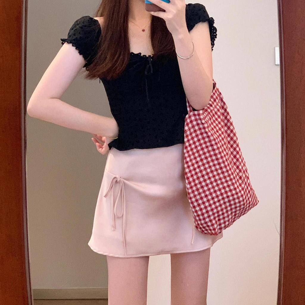 Women's Age-Reducing Pink A-Line Skirt & Black French-Style Top Summer Set - Slimming Sweet & Spicy Look