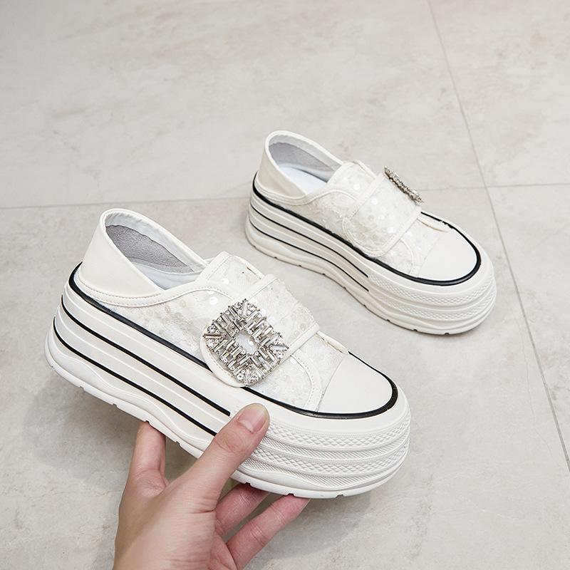 2025 summer new thick-soled casual Velcro board shoes student versatile diamond buckle breathable sequin mesh women's shoes are not stuffy