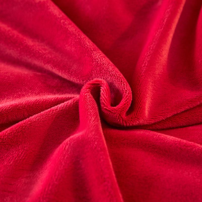 Plush Coral Fleece Winter Bedding Set: Thickened Velvet Duvet Cover, Flannel Bed Sheet, and Pillowcases
