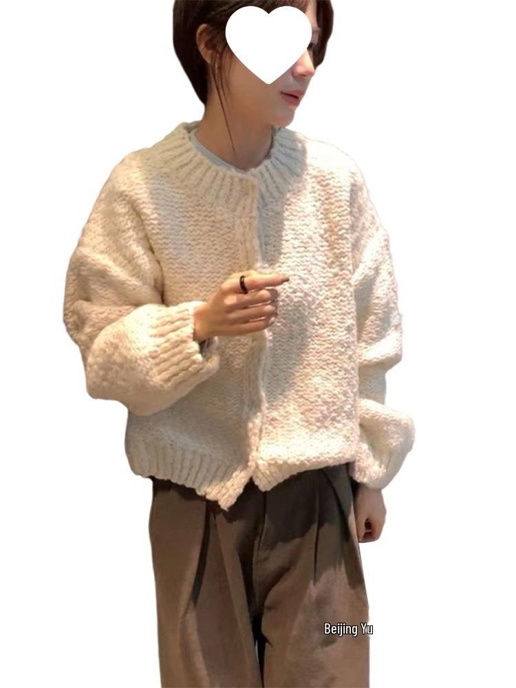 Korean Style Soft Knitted Women's Cardigan, Autumn 2025 Collection, Casual Chic