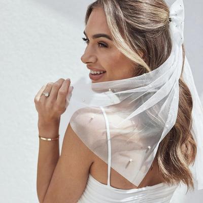 Women's Accessories White Pearl Bridal Hair Bow Clip with Short Veil for Weddings