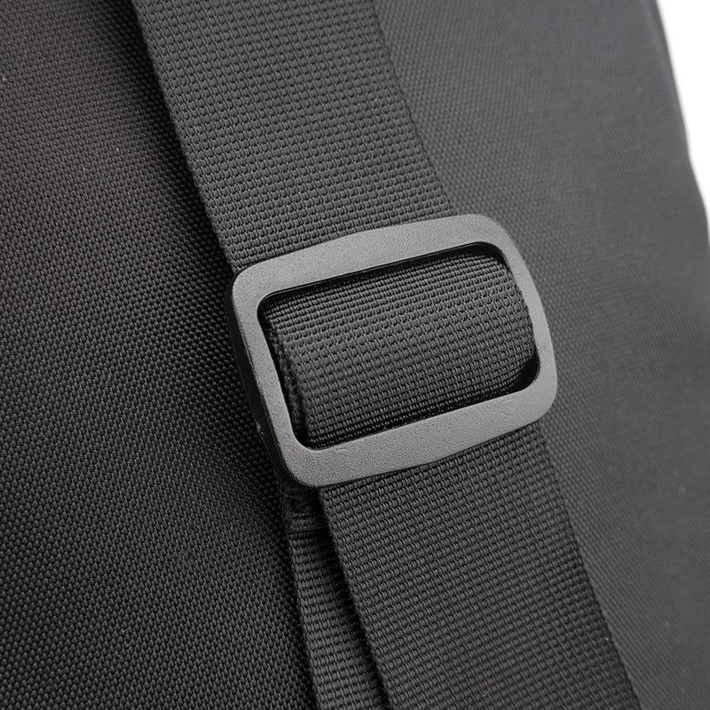 Men's Messenger Bag Oxford Cloth Water Bottle Holder Water Resistant Crossbody Bag Large Capacity Commuter Sling Bag For Daily Use