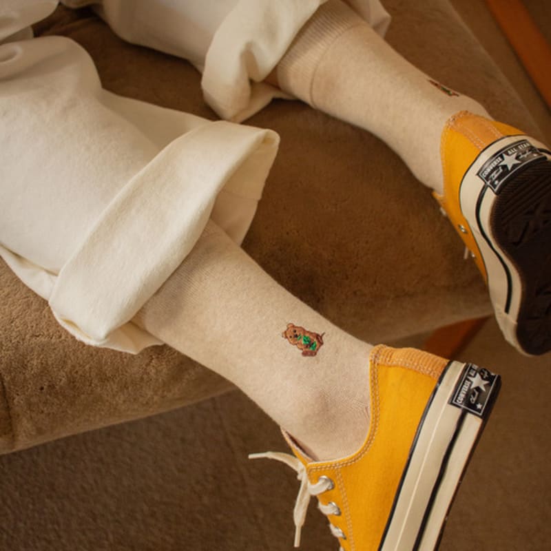 SNOOZY Quokka Emoji Embroidered Socks (Oatmeal)