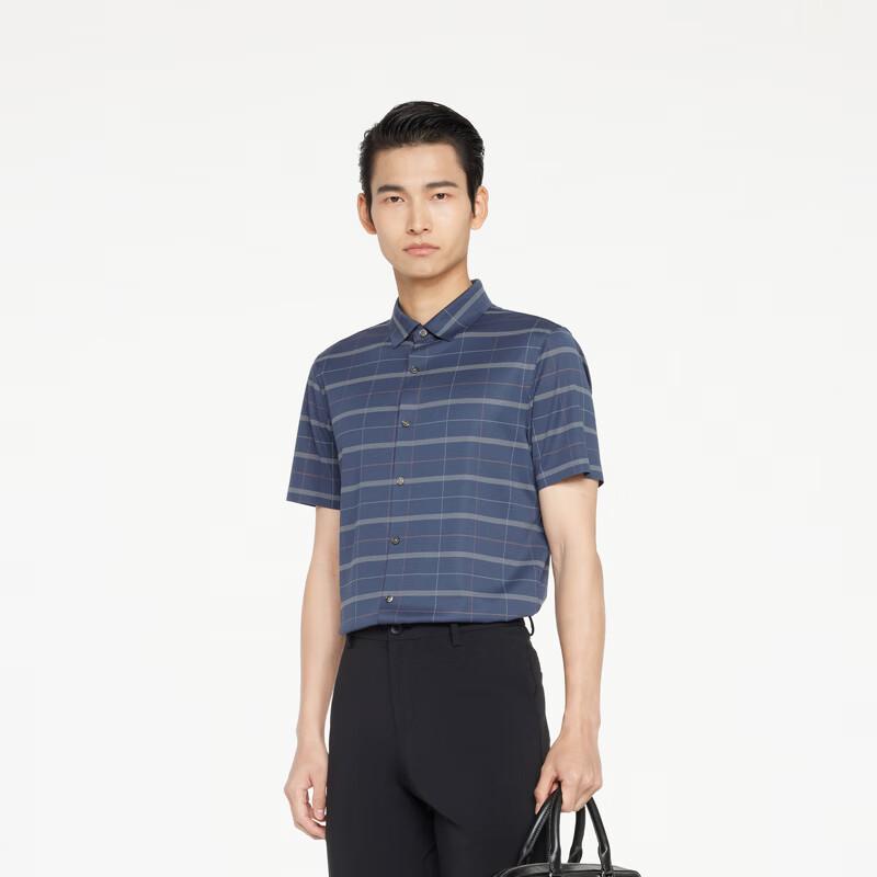 K-Boxing Men's Striped Silk Blend Short Sleeve Shirt BADR2373