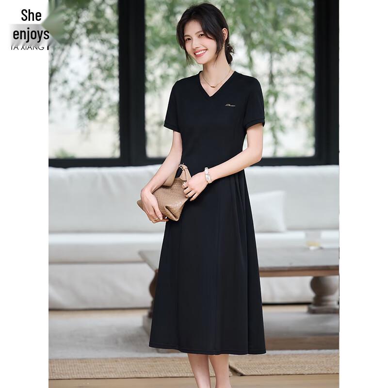 French Style V-Neck Pleated Short-Sleeve Black Midi Dress
