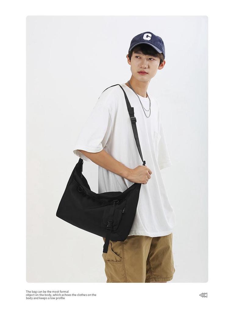 Trendy Japanese Sporty Style Women's Casual Crossbody Bag: Large Capacity Functional Workwear & Commuting Shoulder Messenger Bag