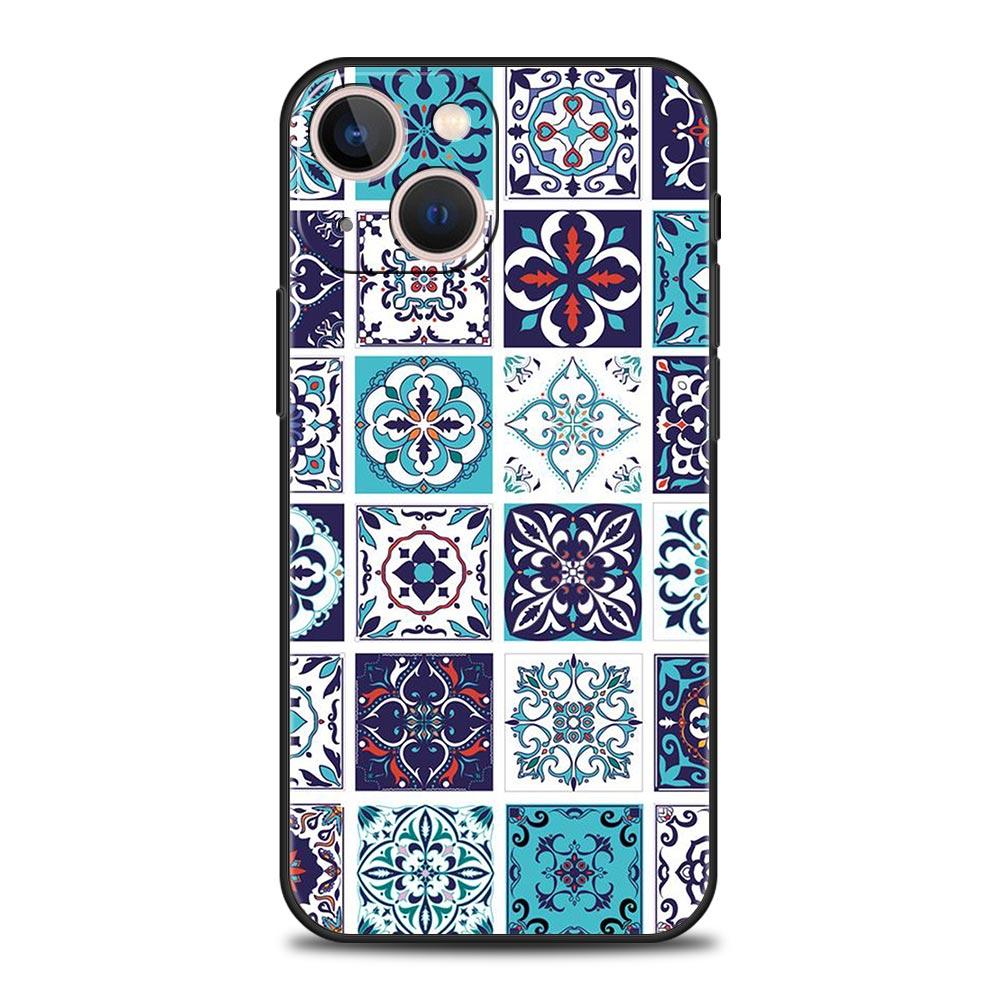 Mandala flower totem Luxury Phone Case For iPhone 13 15 14 12 11 Pro MAX XR X SE XS 7 8 Plus Silicone Black Protection Cover