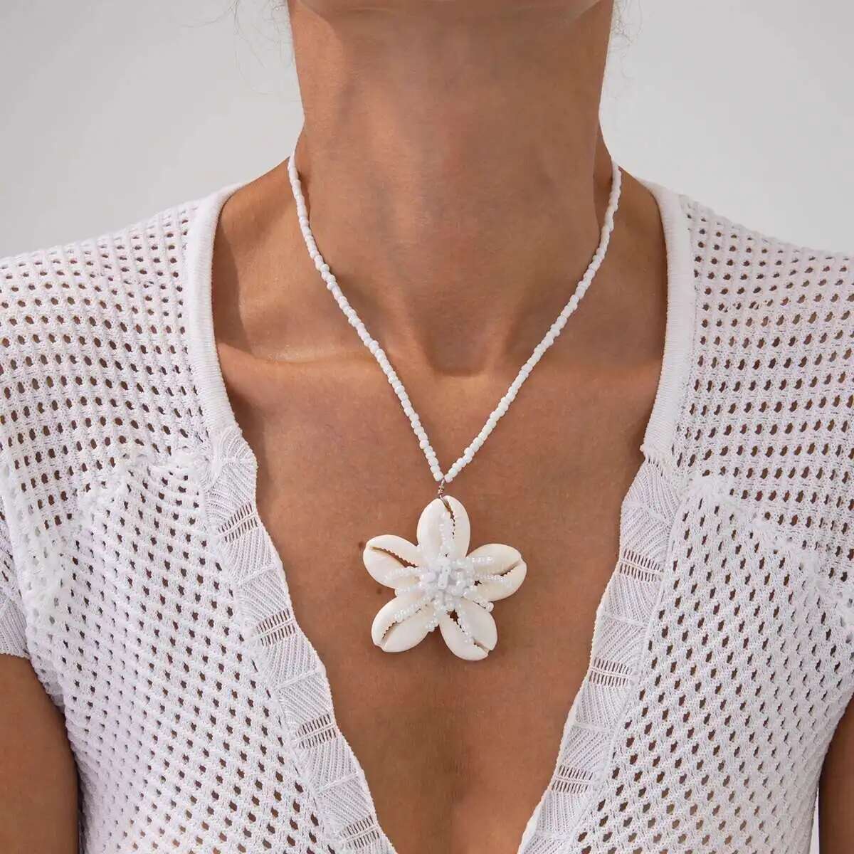 Salircon Богемное Цветное Ожерелье-Чокер из Бисера с Цветами-Ракушками для Женщин Модное Летнее Пляжное Украшение Женские Аксессуары Ювелирное Изделие Подарок