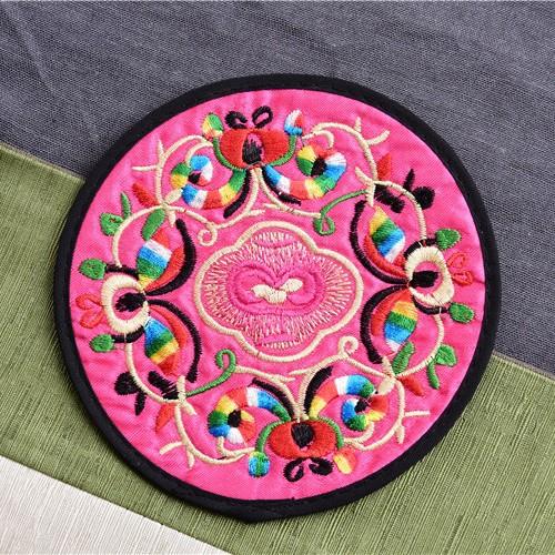 1PC Orientalischen Stil Stickerei Tuch Becher Tasse Untersetzer Tisch Dekoration Restaurant Cafe Liefert