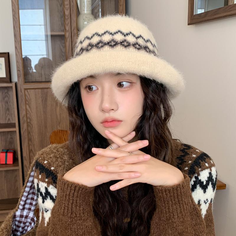 Autumn and Winter Cold and Warm Bucket Hat Fashion Basin Hat Crimped Ear Protection Windproof Thickened Hat Women's