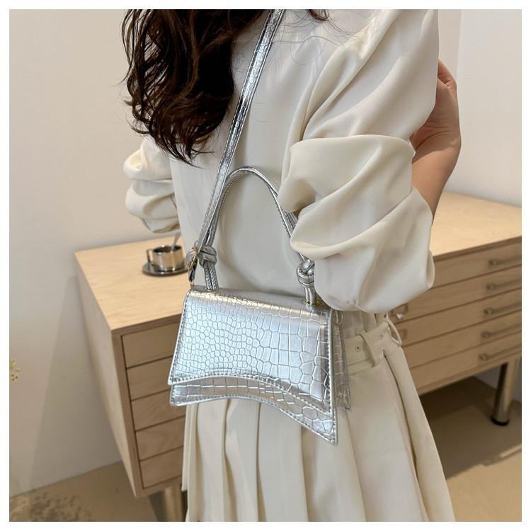 Trendy Street Style Pu Leather Handbag For Women Minimalist Square Shoulder Bag