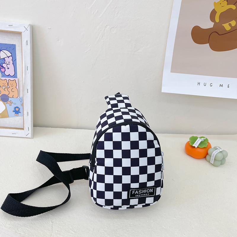 Cute Versatile Crossbody Chest Bag For Kids With Fashionable Prints And Colors чёрный