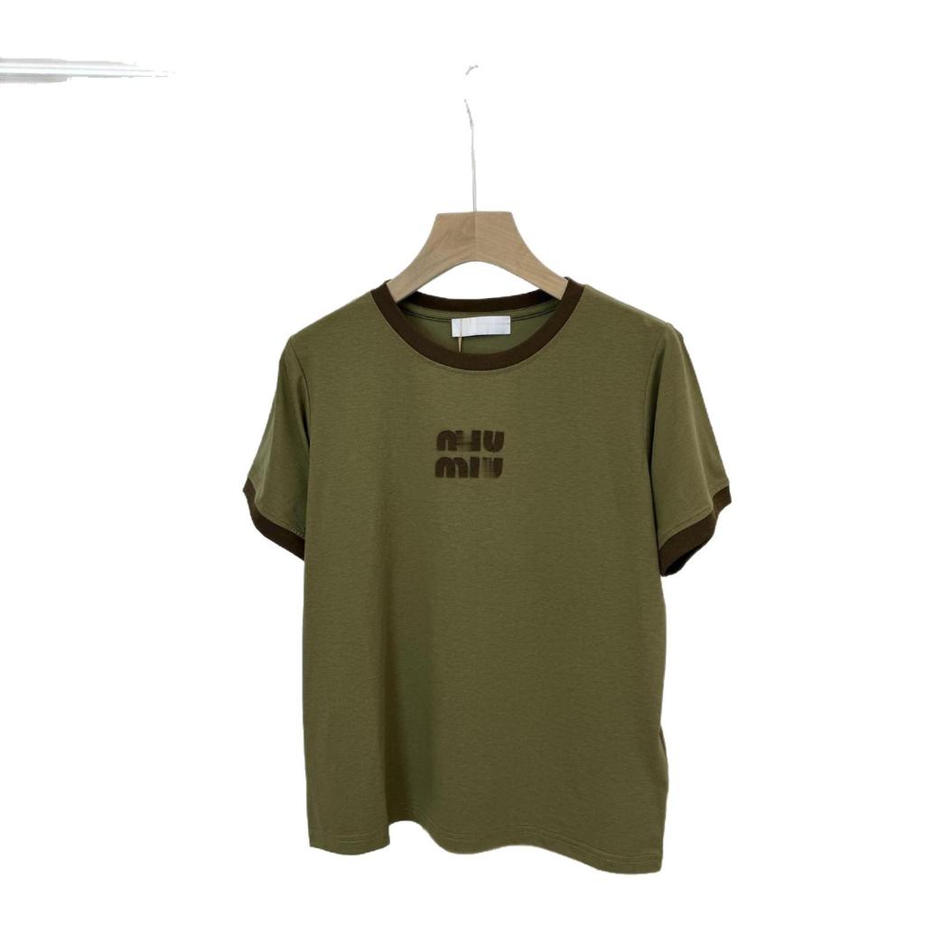 Miu Miu Damen Frühling/Sommer 2026 Klassisches Baumwoll-T-Shirt mit gesticktem Logo, Rundhalsausschnitt, Kurze Ärmel, Unifarben