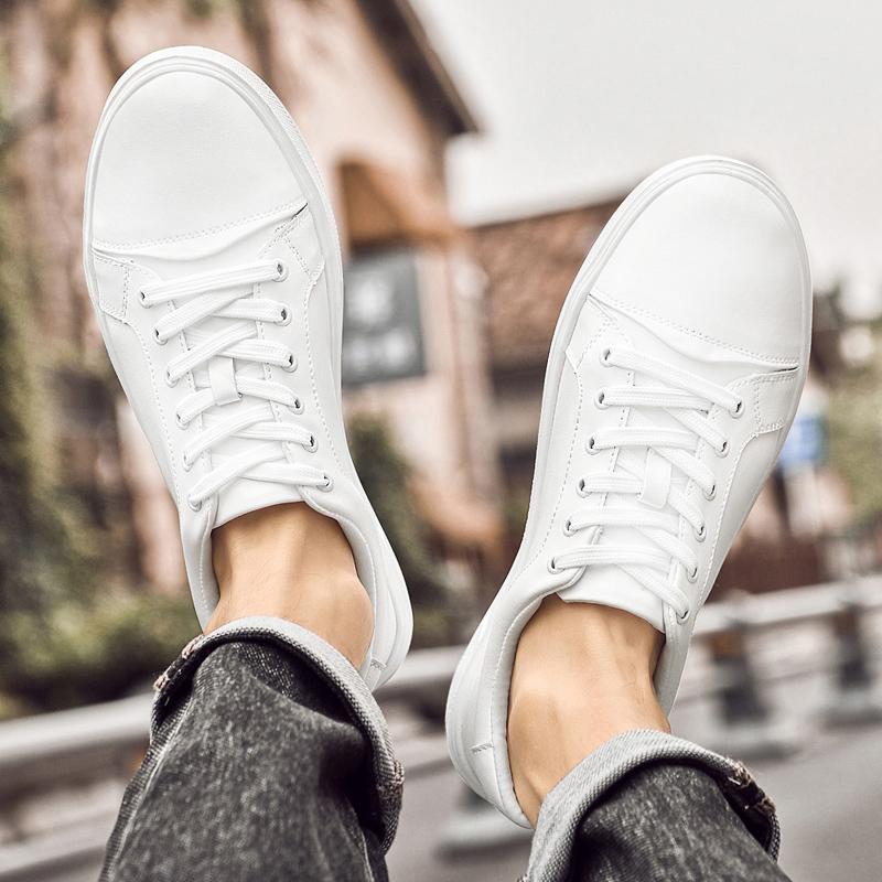 Fashion High quality men's board shoes minimalist and versatile style design Luxury Outdoor leisure sports walking Trendy youth shoes