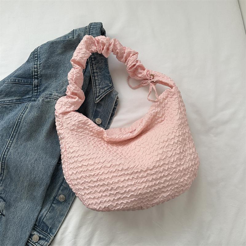Gentle fashion soft girl large capacity pleated shoulder bag women's 2025 early autumn new Korean version underarm bag tote bag