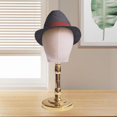 Šití a pletení – Figuríny