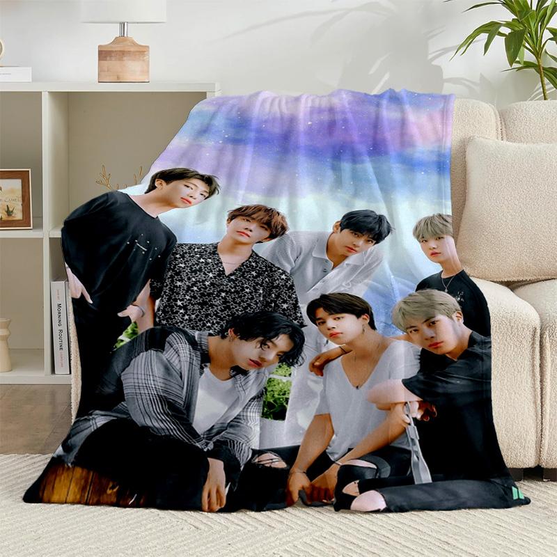 1PC K-pop music group Flannel Blanket Gift, Suitable for Both Men And Women, Soft Ideal for Beds And Sofa, Birthday Or Christmas Gift