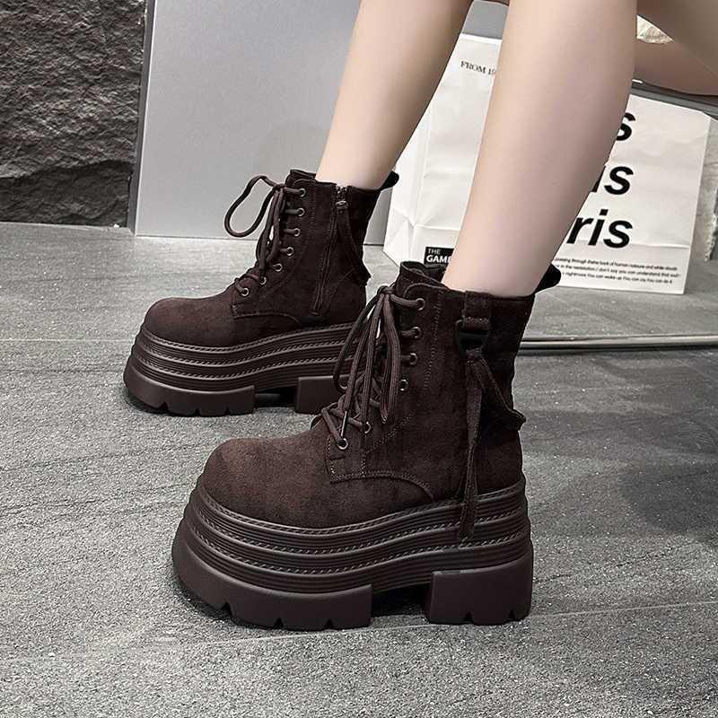 European and American style matte Martin boots winter new lace-up small man heightening thick-soled temperament locomotive short boots