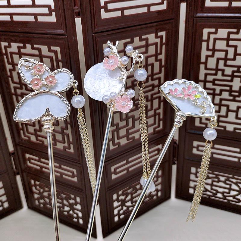 Retro Butterfly Fan Tassel Hairpin for Women: New Style Hanfu Accessory