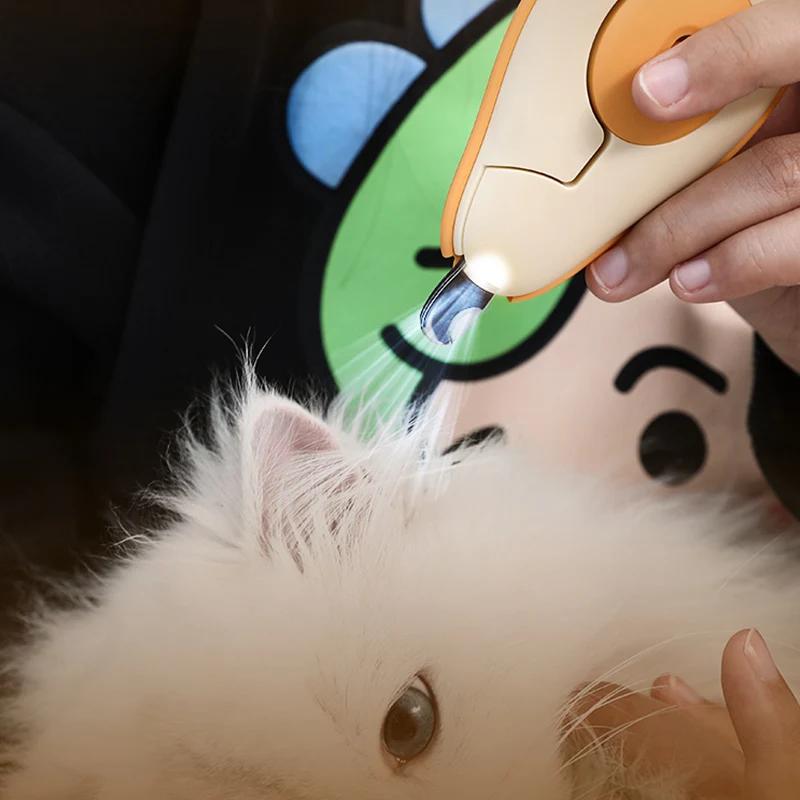 Cat Nail Clippers with Light Round Hole Dog Nail Clippers Dog Nail Cutter Grinder LED Light Blood Line Pet Supplies