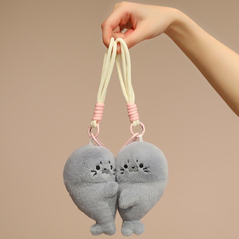 Meeres-Tier Babyrobbe Plüsch Flauschig Paar Schlüsselanhänger Niedlich Magnetische Anziehung Anhänger Kühlschrankmagnet Plüsch Schlüsselanhänger Geschenke