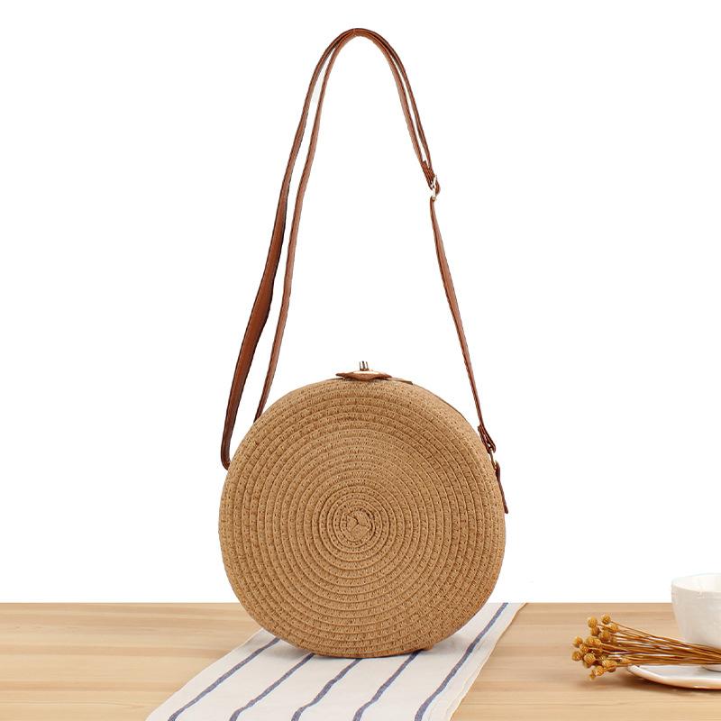 

Летняя дорожная круглая плетеная сумка с этническими узорами, бумажная веревочная сумка через плечо в стиле бохо для приключений на свежем воздухе, художественная круглая сумка ручной работы для женщин темно-коричневого