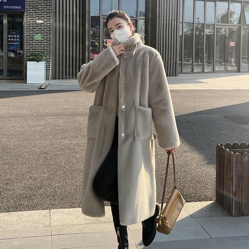 Lamb wool coat women's long new autumn and winter stand-up collar fur integrated thickened plush fur coat