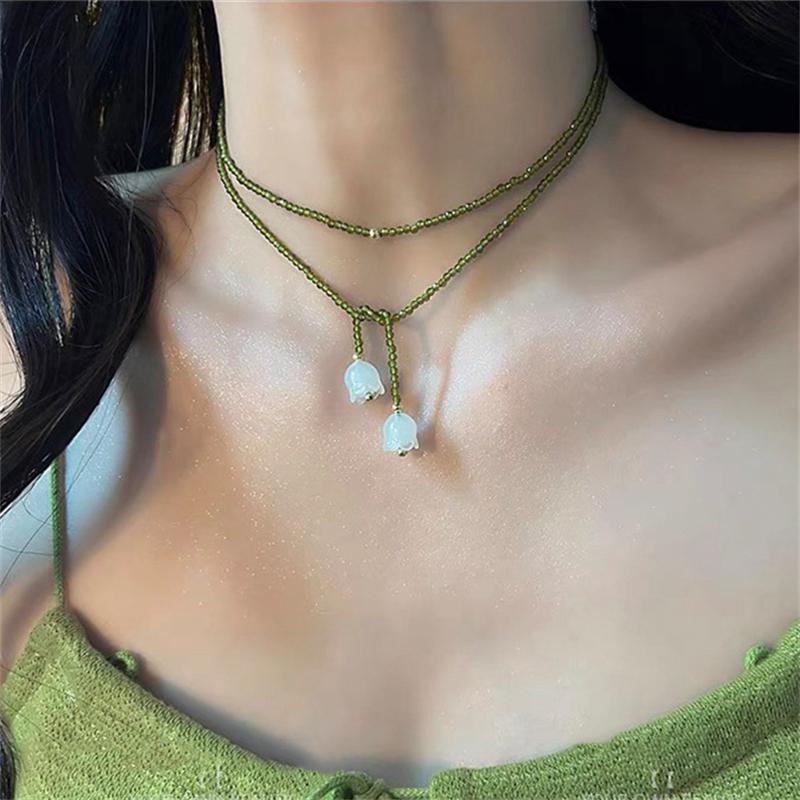 Elegant Green Rice Bead Chain Necklace for Women Romantic Lily of The Valley Pendant Necklace Various Wearing Neck Jewelry