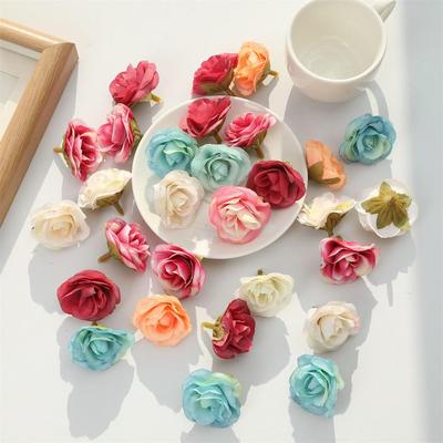 Decorazioni per la casa – Ghirlande e fiori artificiali